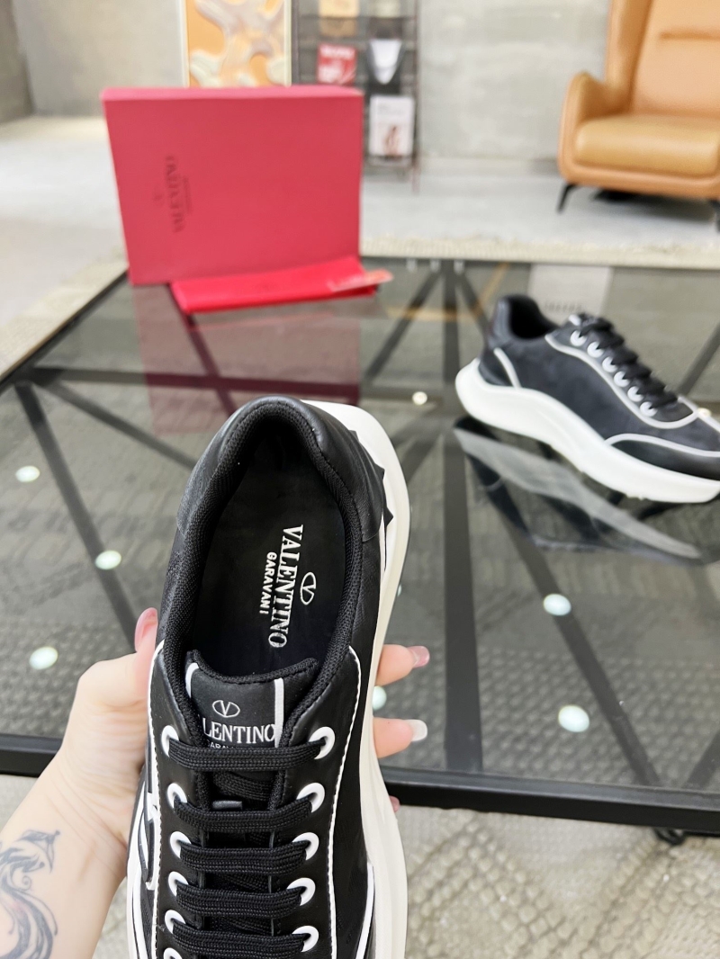 Valentino Sneakers